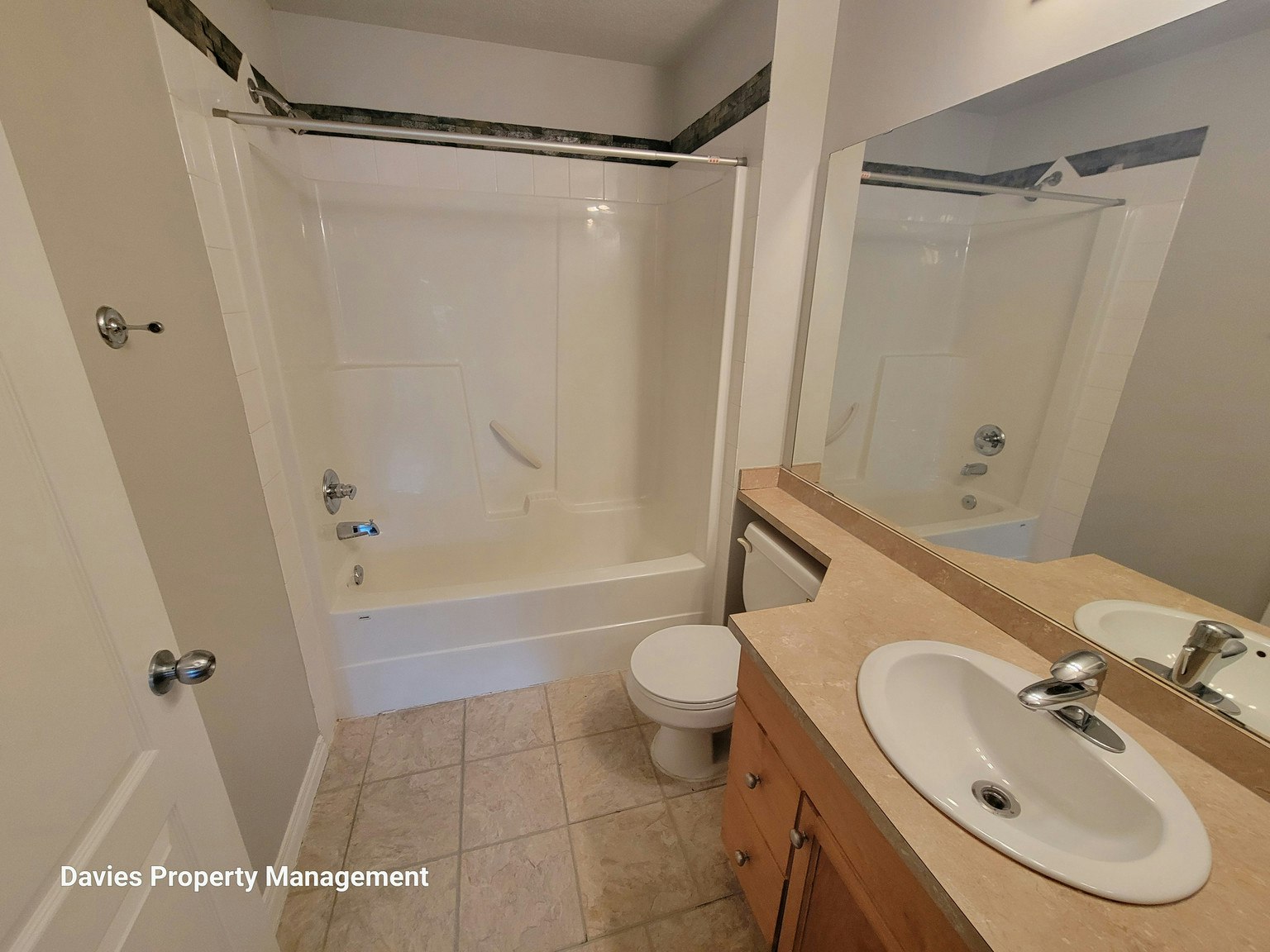 2206-9357 Simpson Drive NW, Edmonton, AB, T6R 0N3 - 5