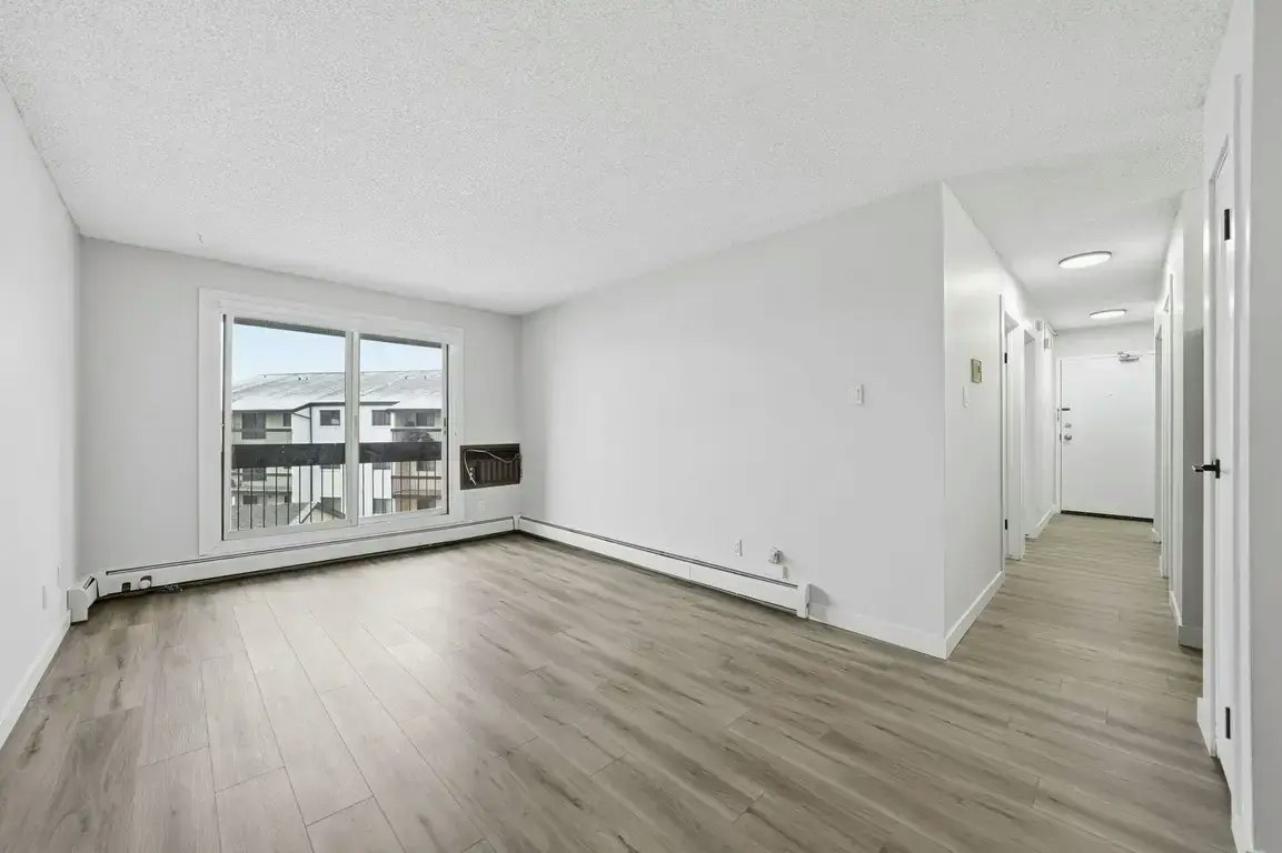 104-232 Pinehouse Drive, Saskatoon, SK, S7K 7Z9 - 10