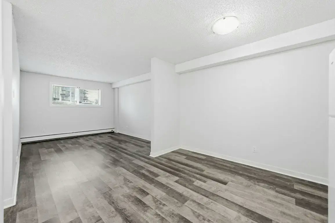 104-232 Pinehouse Drive, Saskatoon, SK, S7K 7Z9 - 23