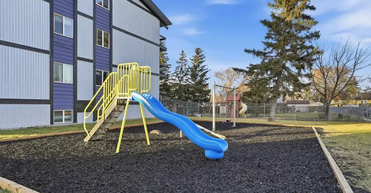 101-232 Pinehouse Drive, Saskatoon, SK, S7K 7Z9 - 3