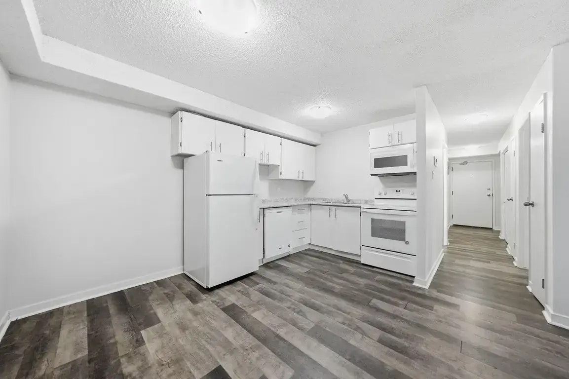 101-232 Pinehouse Drive, Saskatoon, SK, S7K 7Z9 - 21