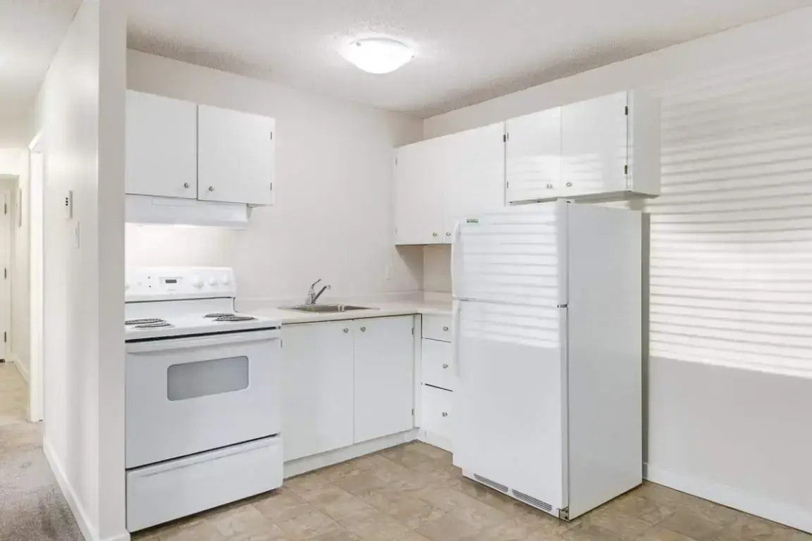 101-232 Pinehouse Drive, Saskatoon, SK, S7K 7Z9 - 38