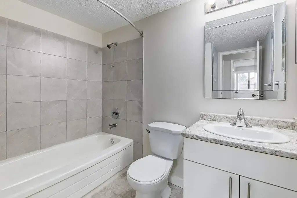 101-232 Pinehouse Drive, Saskatoon, SK, S7K 7Z9 - 40
