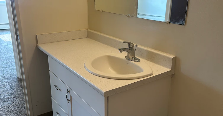 11130 57 Avenue NW, Edmonton, AB, T6H 0Z8 - 9