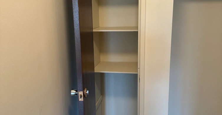 11130 57 Avenue NW, Edmonton, AB, T6H 0Z8 - 11