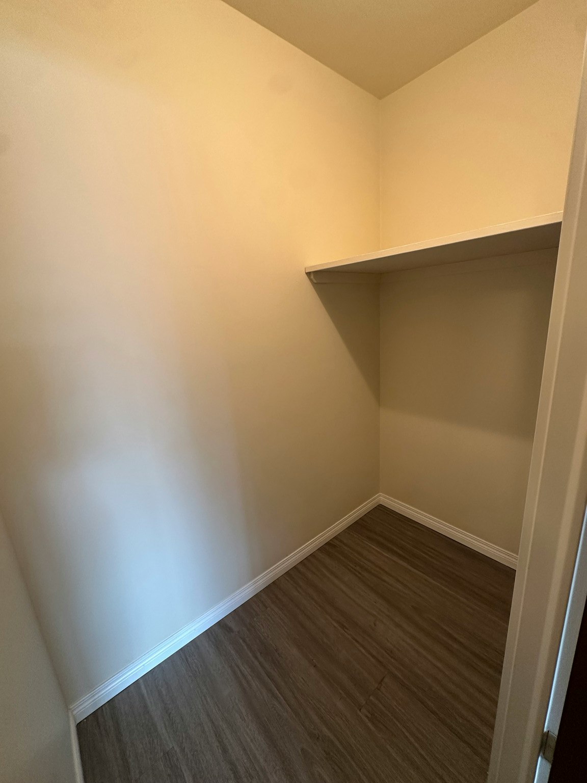 11130 57 Avenue NW, Edmonton, AB, T6H 0Z8 - 4