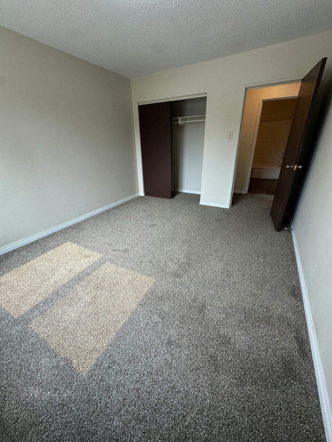 11130 57 Avenue NW, Edmonton, AB, T6H 0Z8 - 7