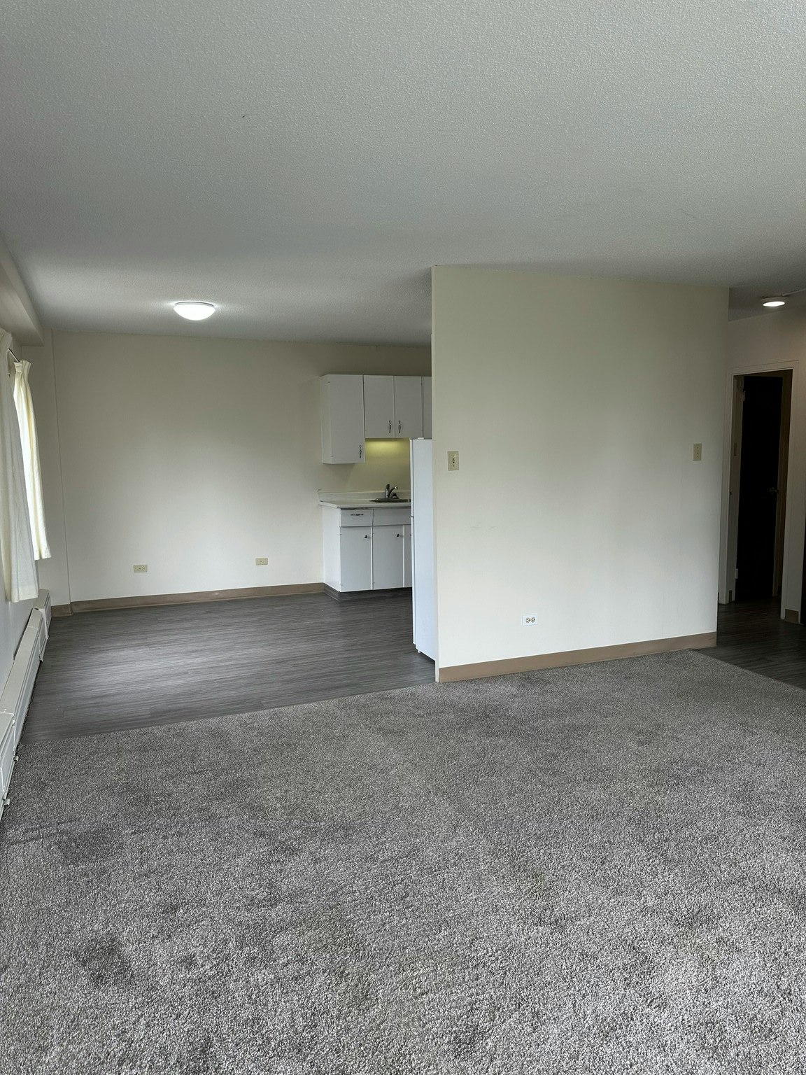 9747 104 Street, Edmonton, AB, T5K 0Y6 - 6