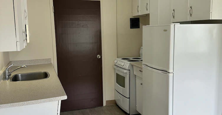 9747 104 Street, Edmonton, AB, T5K 0Y6
