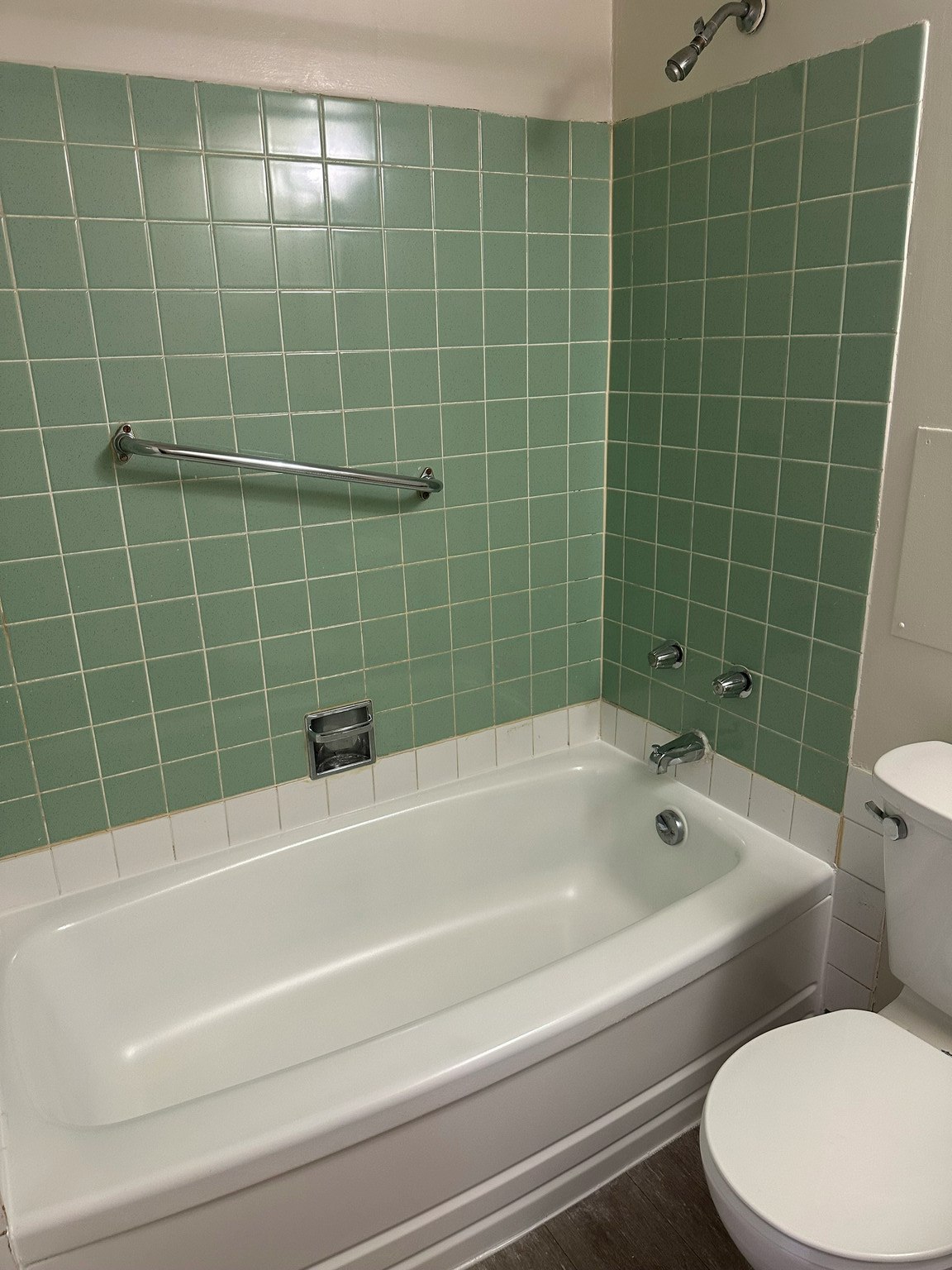 9747 104 Street, Edmonton, AB, T5K 0Y6 - 9