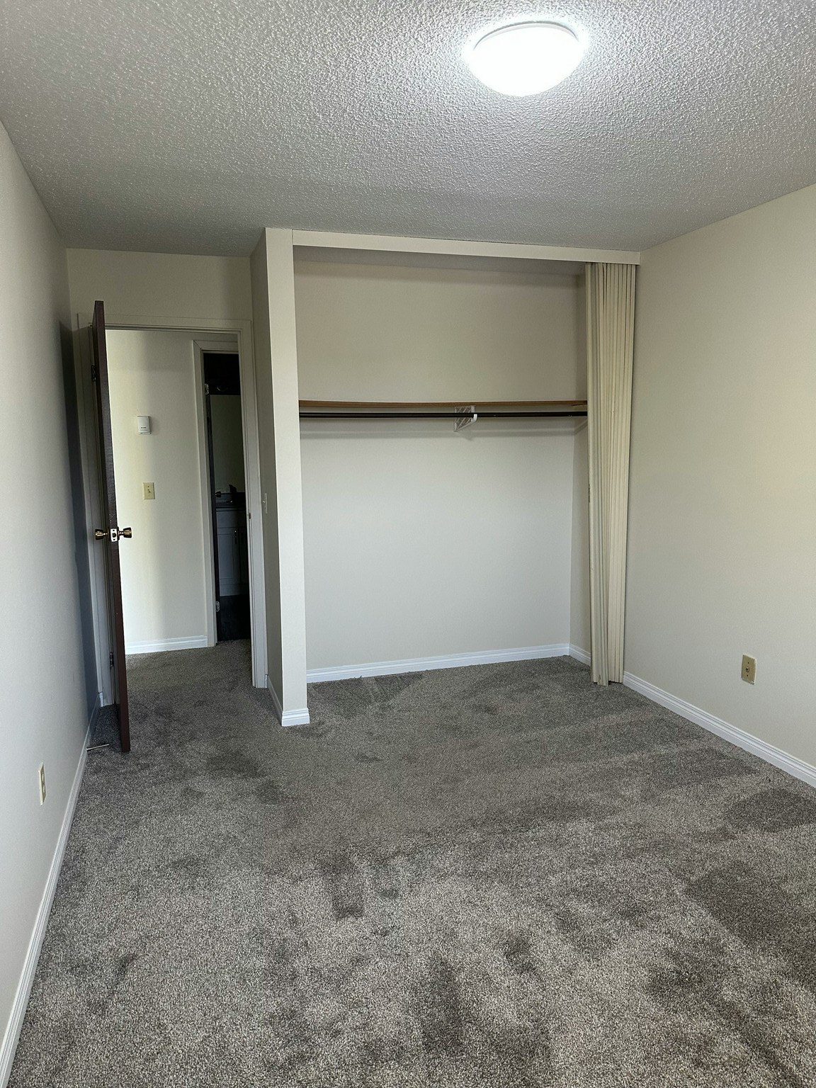 11003 29a Avenue Northwest, Edmonton, AB, T6J 4S8 - 6