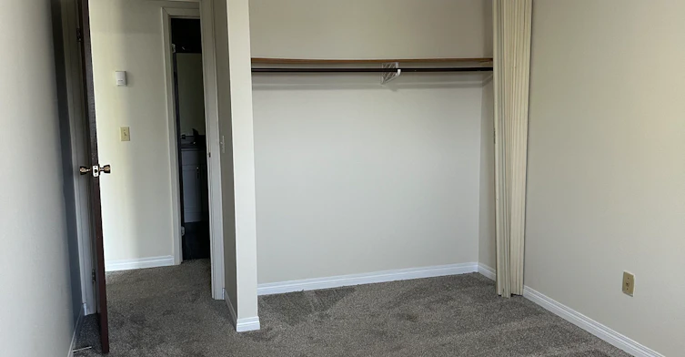 11003 29a Avenue Northwest, Edmonton, AB, T6J 4S8 - 6