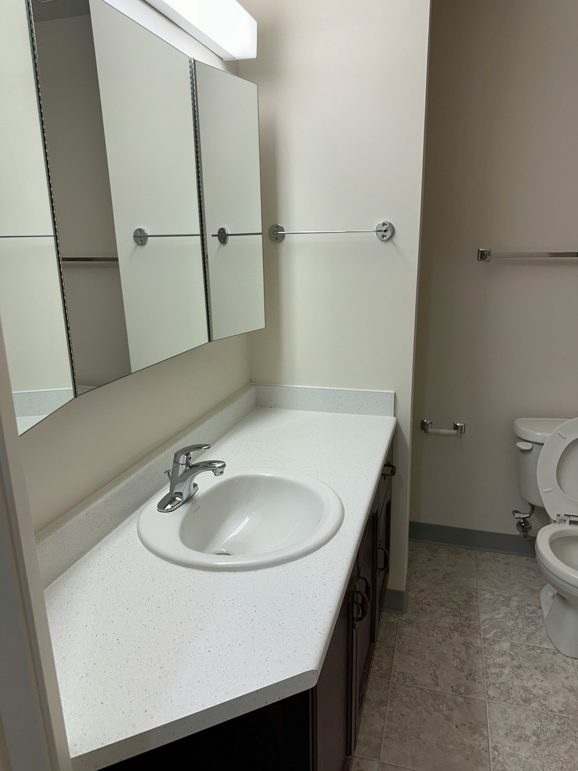 2914 109 Street Northwest, Edmonton, AB, T6J 7E8 - 16