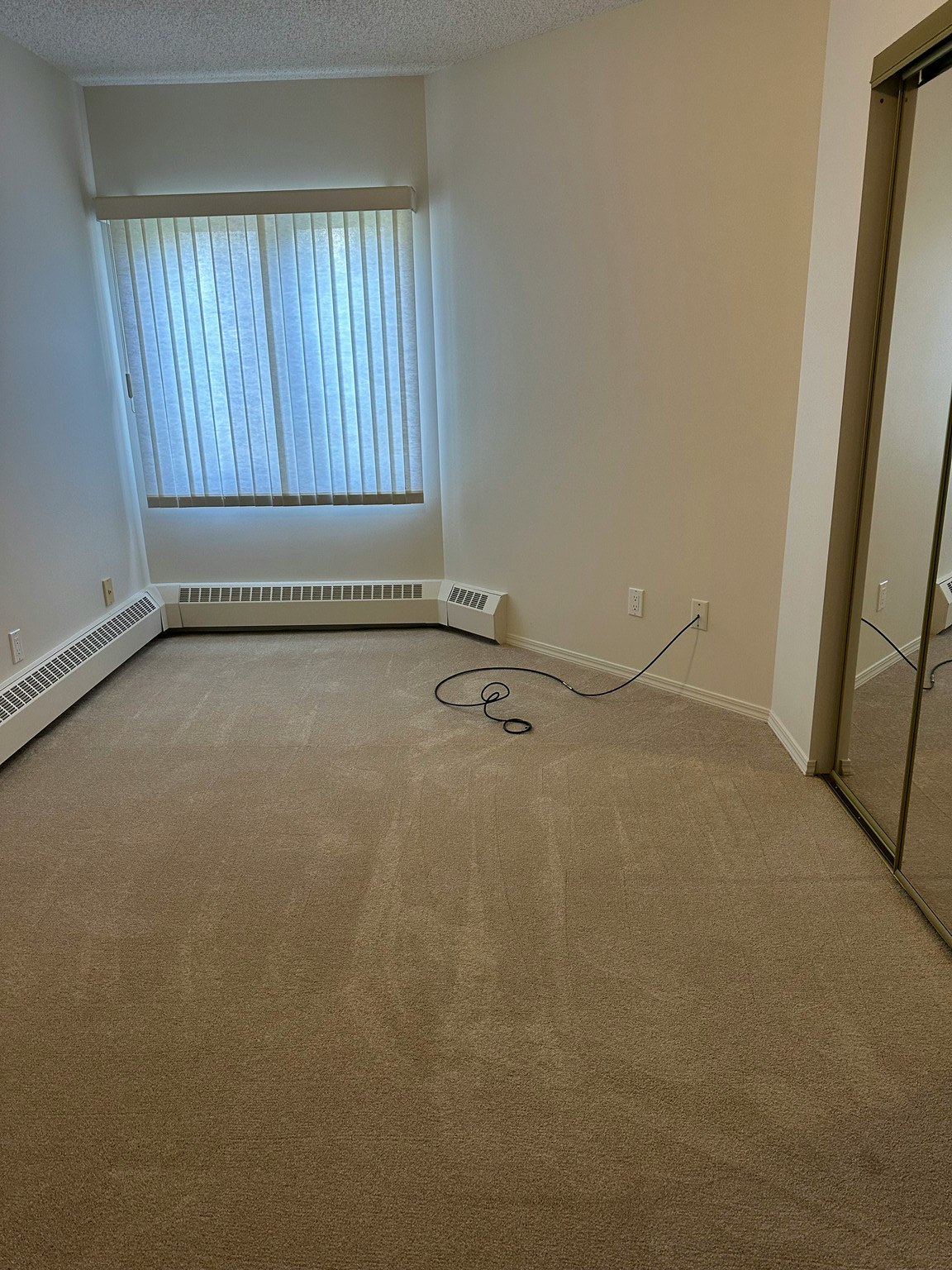 2914 109 Street Northwest, Edmonton, AB, T6J 7E8 - 8