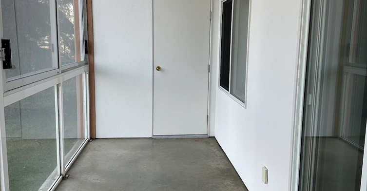 2914 109 Street Northwest, Edmonton, AB, T6J 7E8 - 6