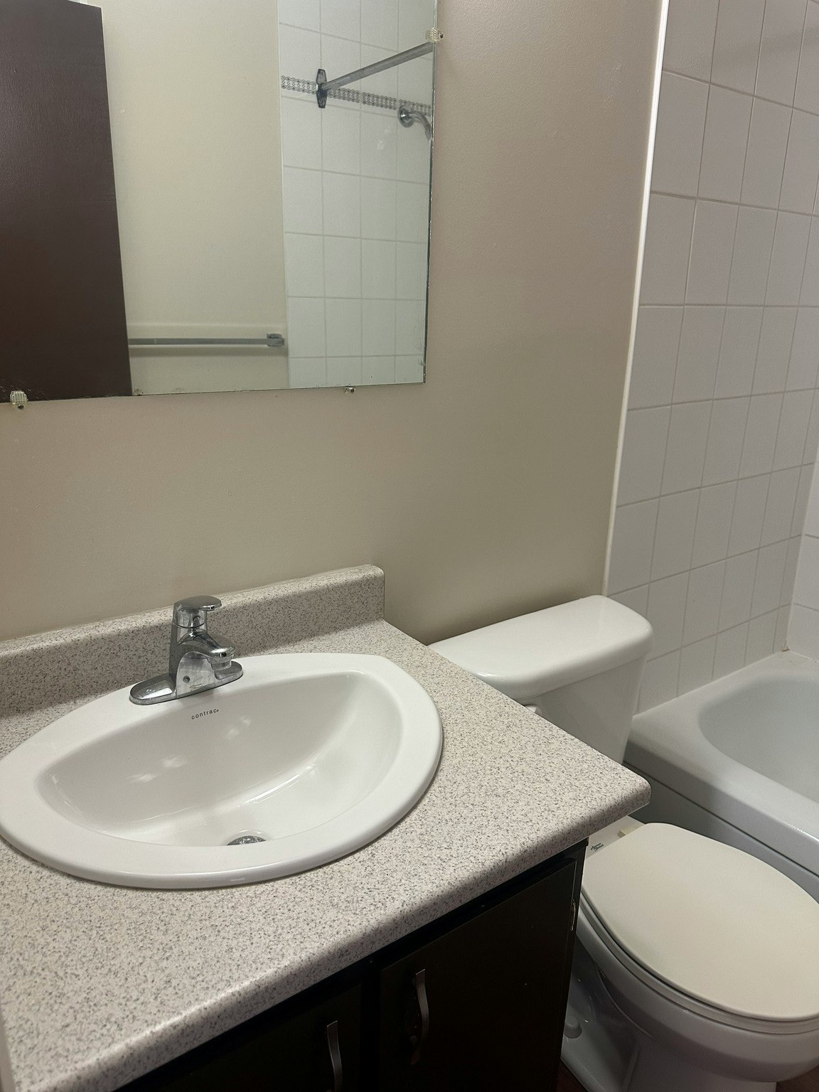 11510 40 Avenue Northwest, Edmonton, AB, T6J 0R6 - 11