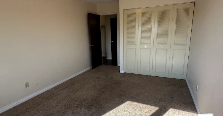 11510 40 Avenue Northwest, Edmonton, AB, T6J 0R6 - 13