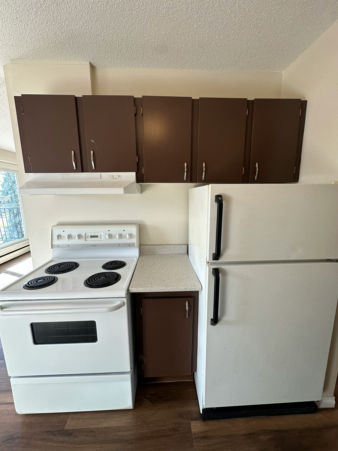 11510 40 Avenue Northwest, Edmonton, AB, T6J 0R6 - 6