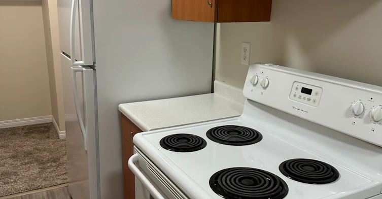 4505 137 Avenue NorthWest, Edmonton, AB, T5A 3S9 - 4