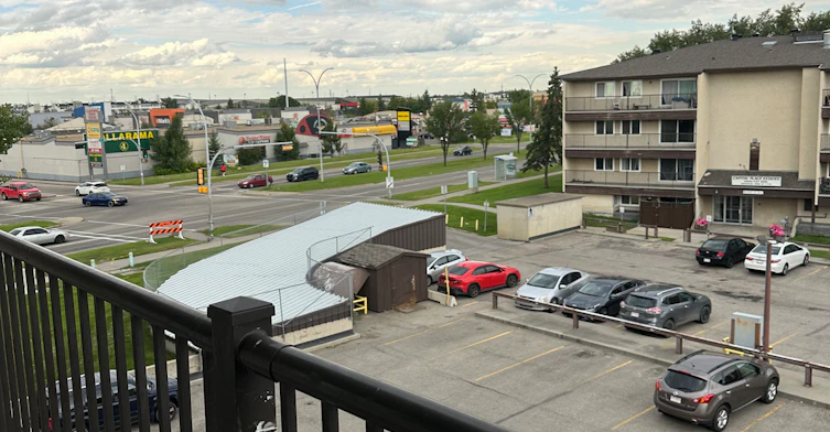 4505 137 Avenue NorthWest, Edmonton, AB, T5A 3S9 - 16