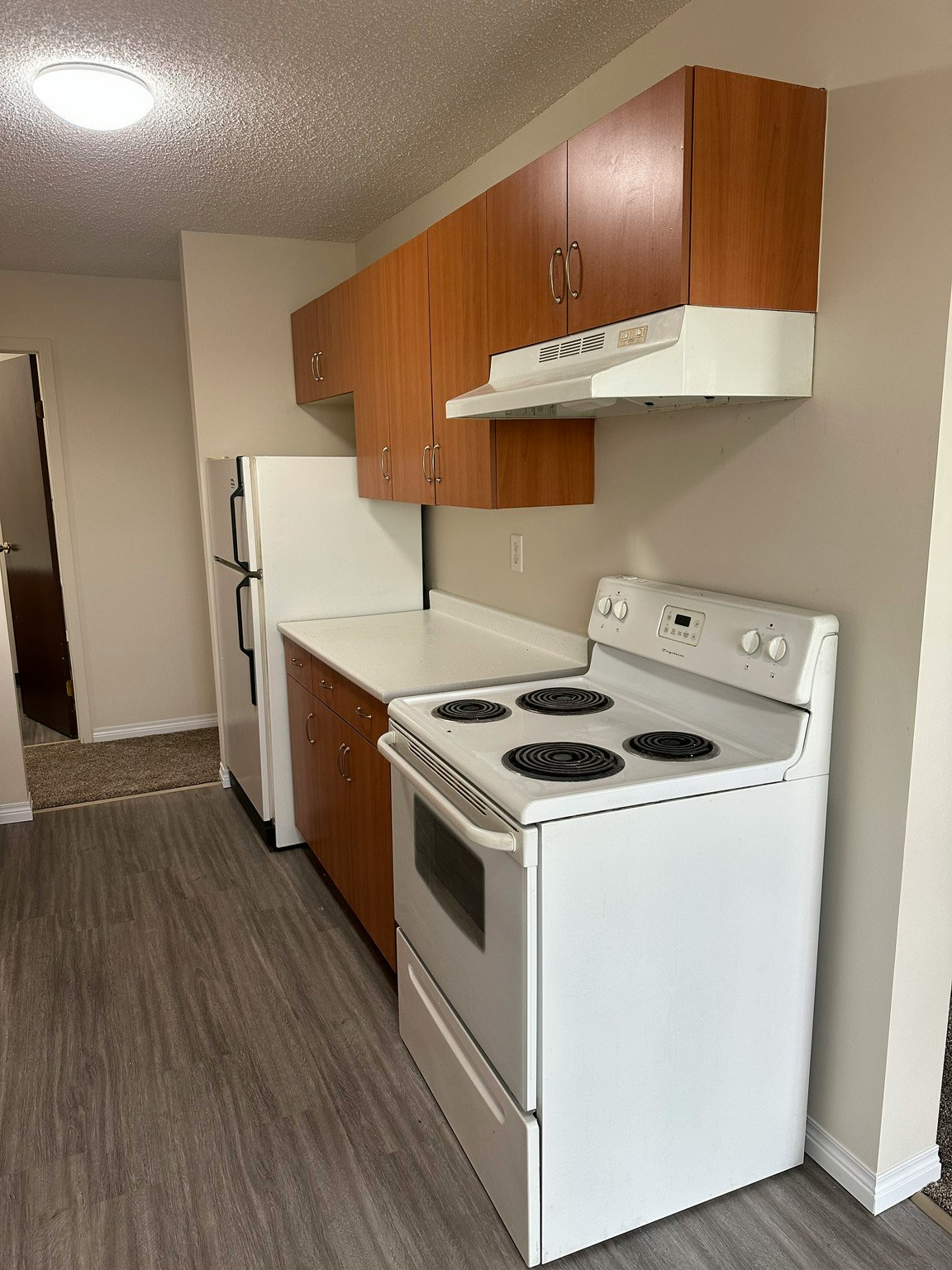 4505 137 Avenue NorthWest, Edmonton, AB, T5A 3S9 - 5