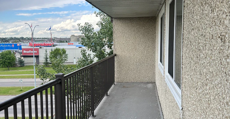 4505 137 Avenue NorthWest, Edmonton, AB, T5A 3S9 - 17