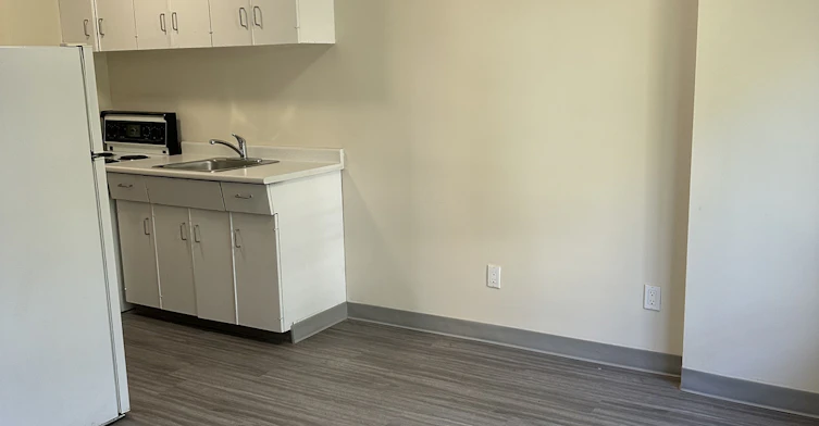 9909 Bellamy Hill Road Northwest, Edmonton, AB, T5K 2B1 - 11