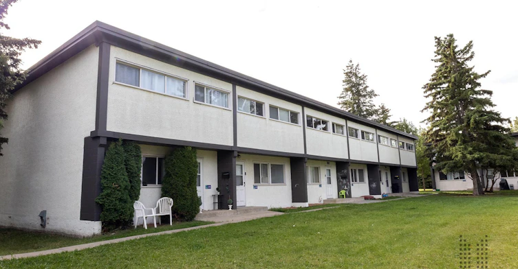 14001 135a Avenue NW, Edmonton, AB, T5L 2E6 - 13
