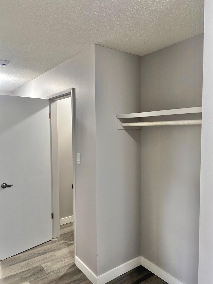 10756 81 Avenue, Edmonton, AB, T6E 1Y3 - 7