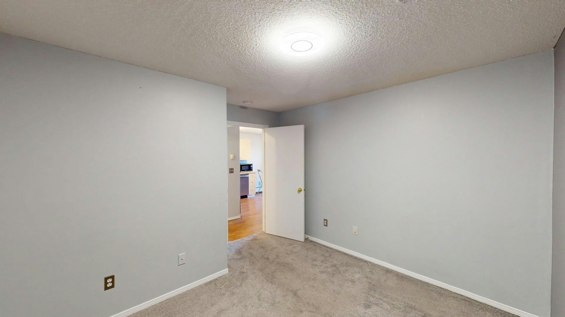 1717 60 Street SE, Calgary, AB, T2A 7Y7 - 6