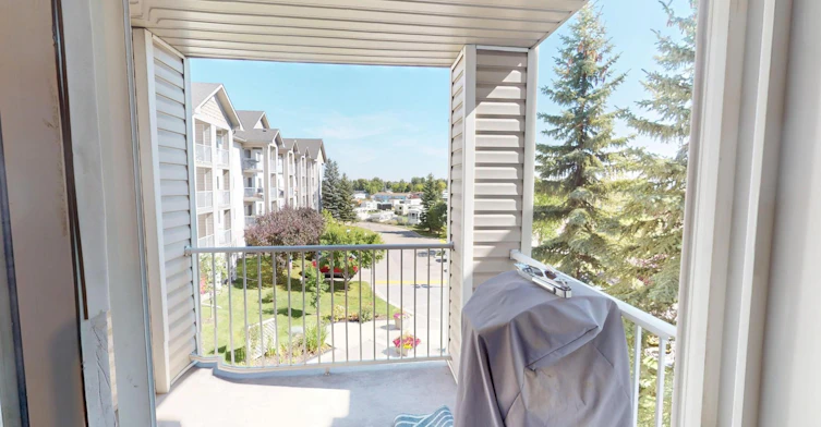 1717 60 Street SE, Calgary, AB, T2A 7Y7 - 8