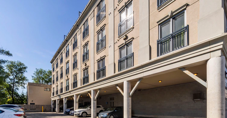 0405-3443 Bathurst Street, Toronto, ON, M6A 2C3 - 4