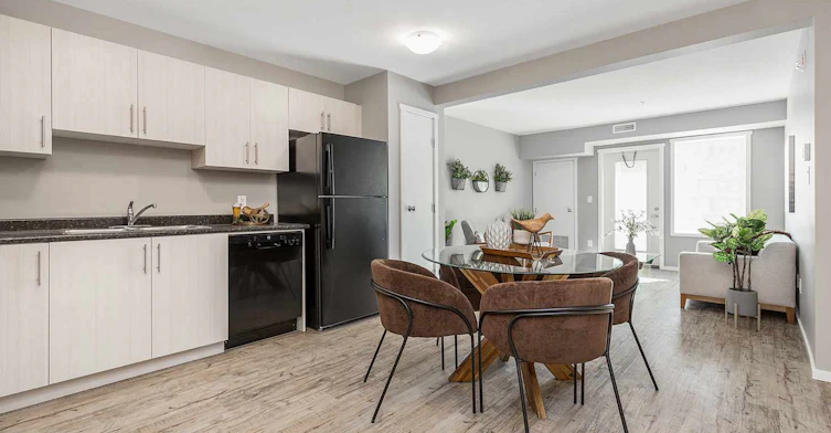 1264 29th Street N, Lethbridge, AB, T1H 7H5 - 4