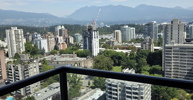 1644 Nelson Street, Vancouver, BC, V6G 2Y9 - 4