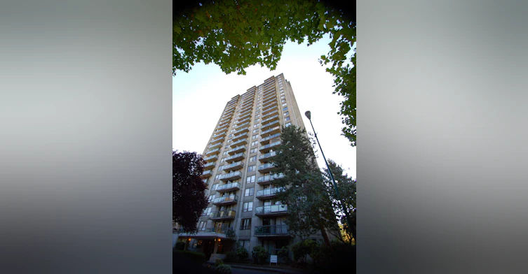 1644 Nelson Street, Vancouver, BC, V6G 2Y9 - 2
