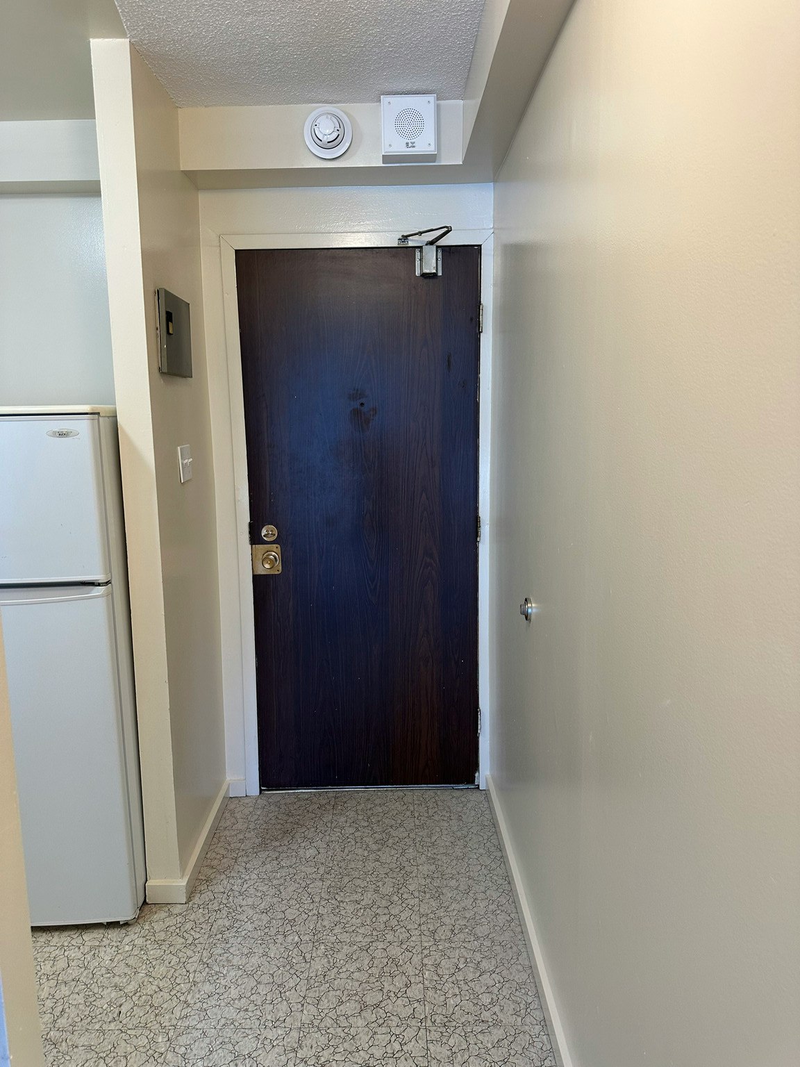 1644 Nelson Street, Vancouver, BC, V6G 2Y9