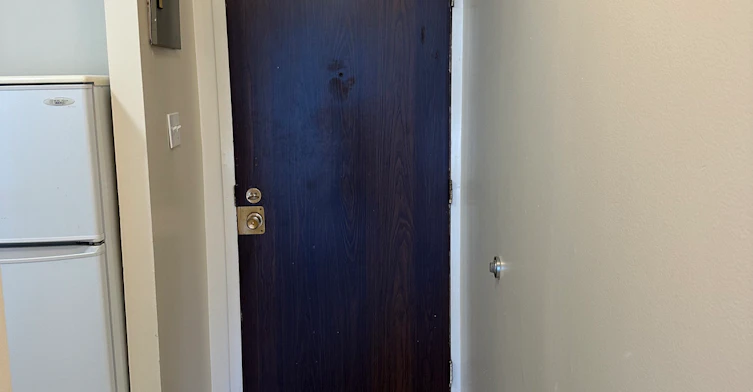 1644 Nelson Street, Vancouver, BC, V6G 2Y9