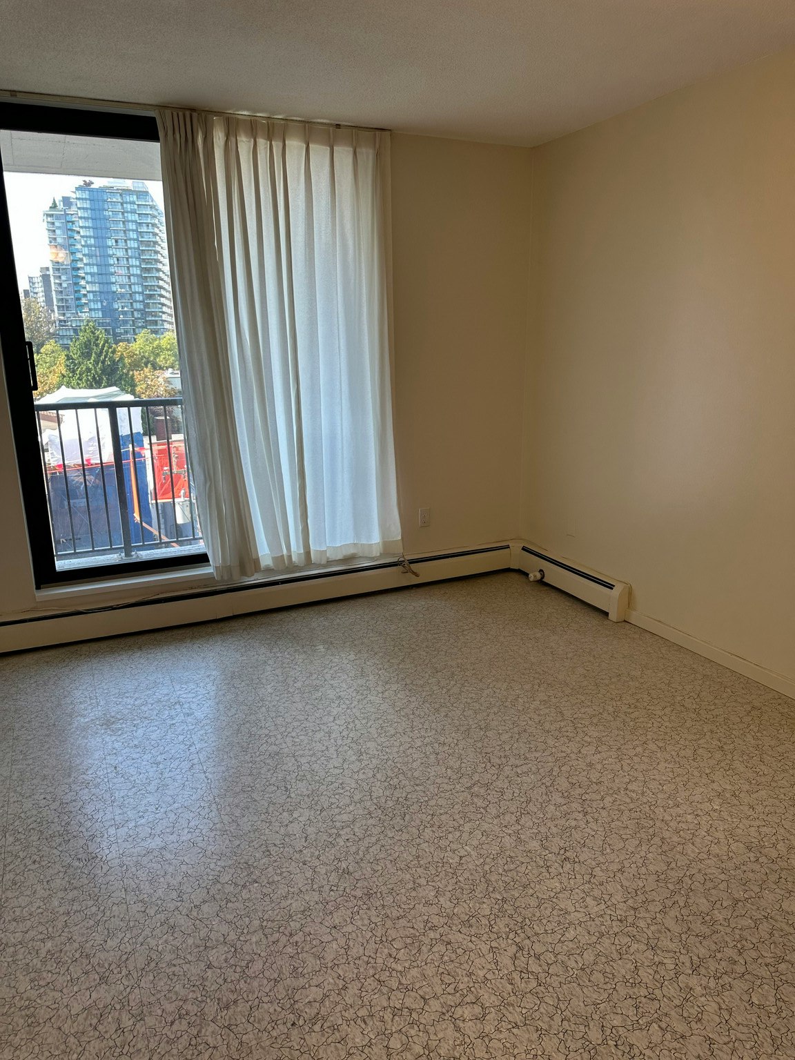 1644 Nelson Street, Vancouver, BC, V6G 2Y9 - 13
