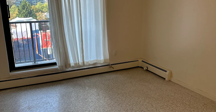 1644 Nelson Street, Vancouver, BC, V6G 2Y9 - 13