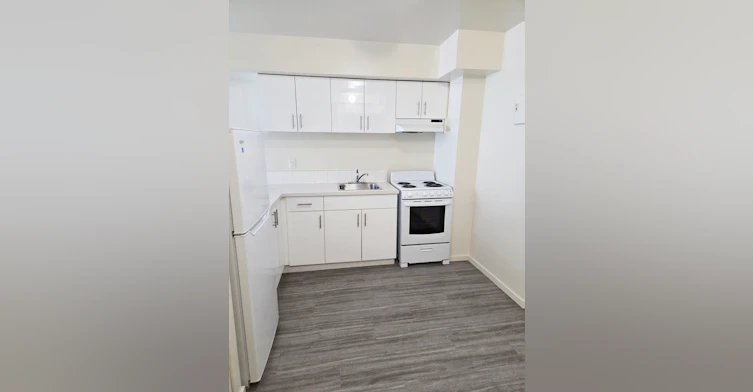 1644 Nelson Street, Vancouver, BC, V6G 2Y9 - 6