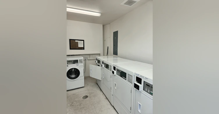 1644 Nelson Street, Vancouver, BC, V6G 2Y9 - 11