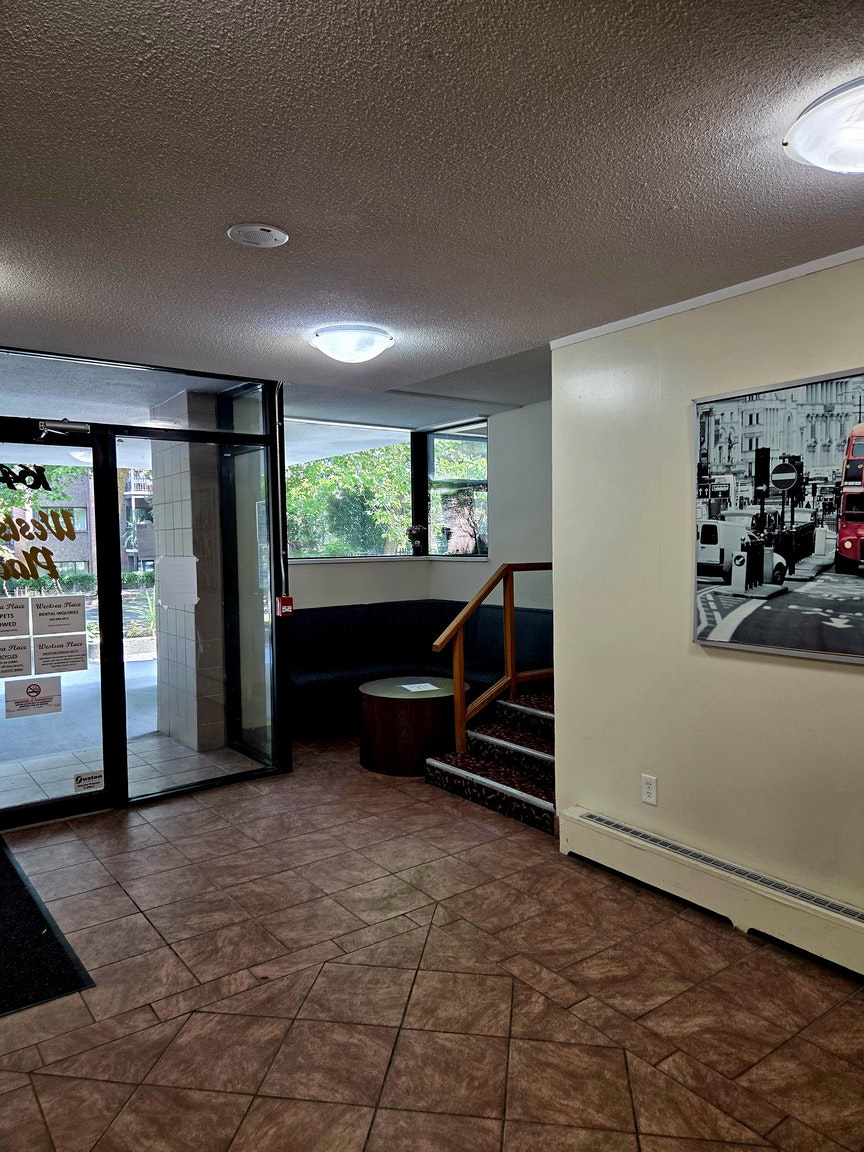 1644 Nelson Street, Vancouver, BC, V6G 2Y9 - 3