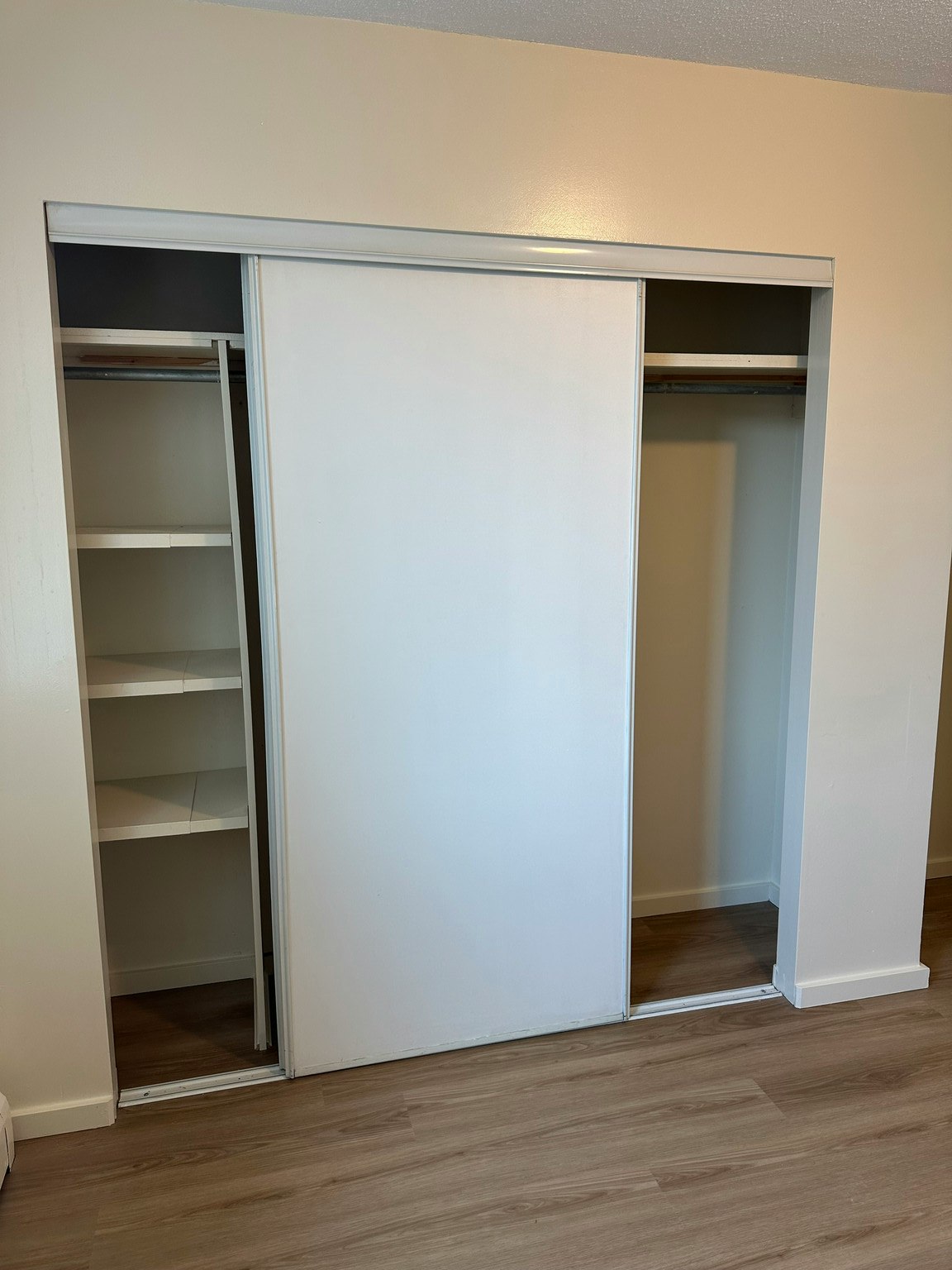 1644 Nelson Street, Vancouver, BC, V6G 2Y9 - 12