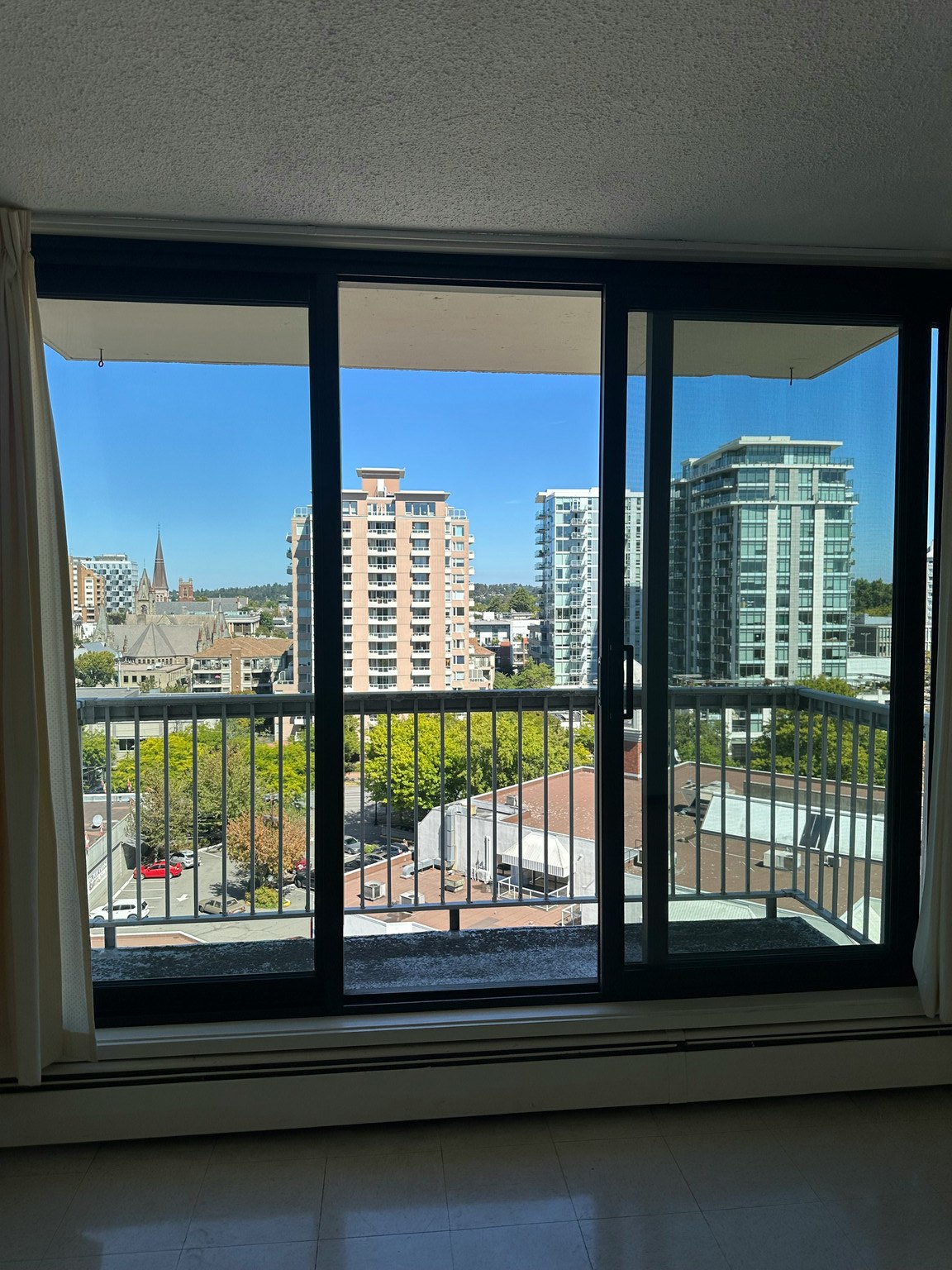 1147 Quadra Street, Victoria, BC, V8W 2K5 - 23