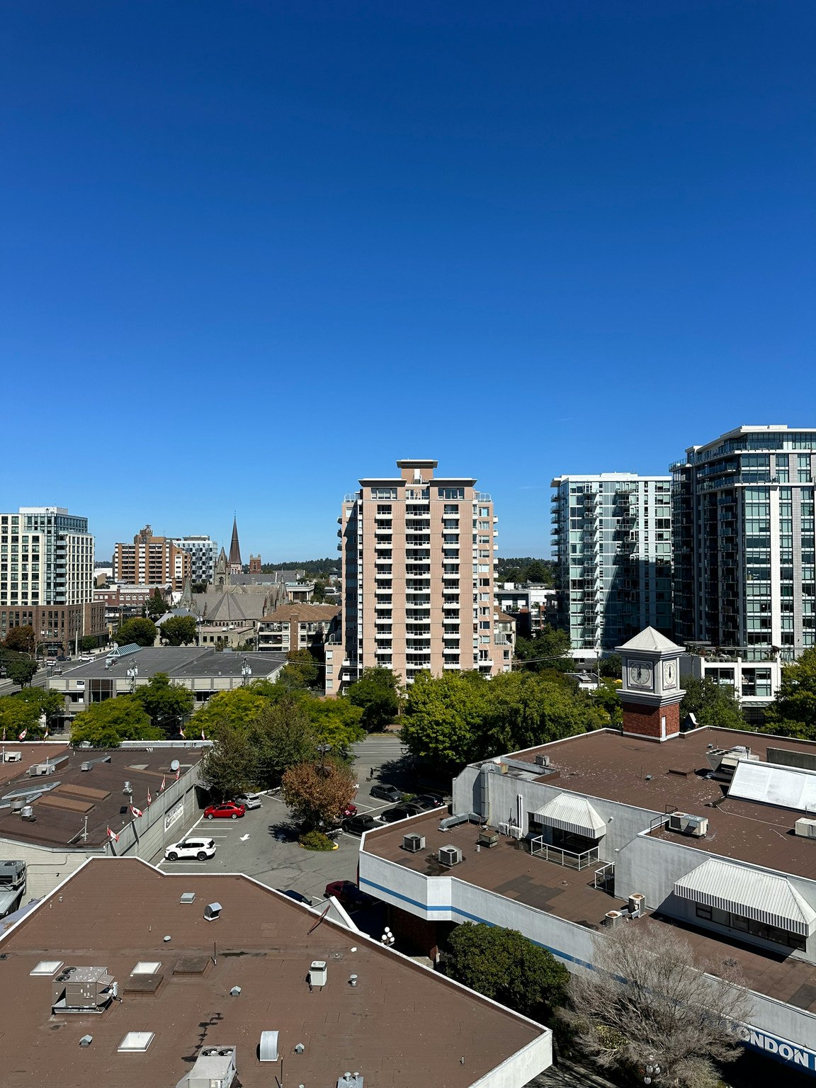 1147 Quadra Street, Victoria, BC, V8W 2K5 - 21