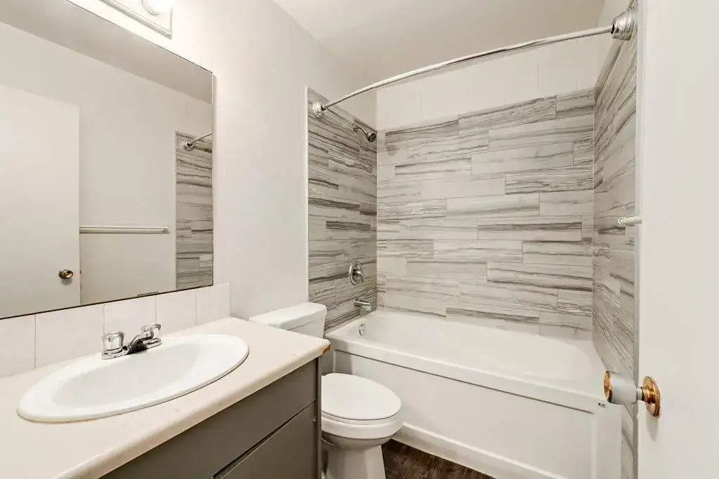 101-2241 14 Street SW, Calgary, AB, T2T 3T3 - 6