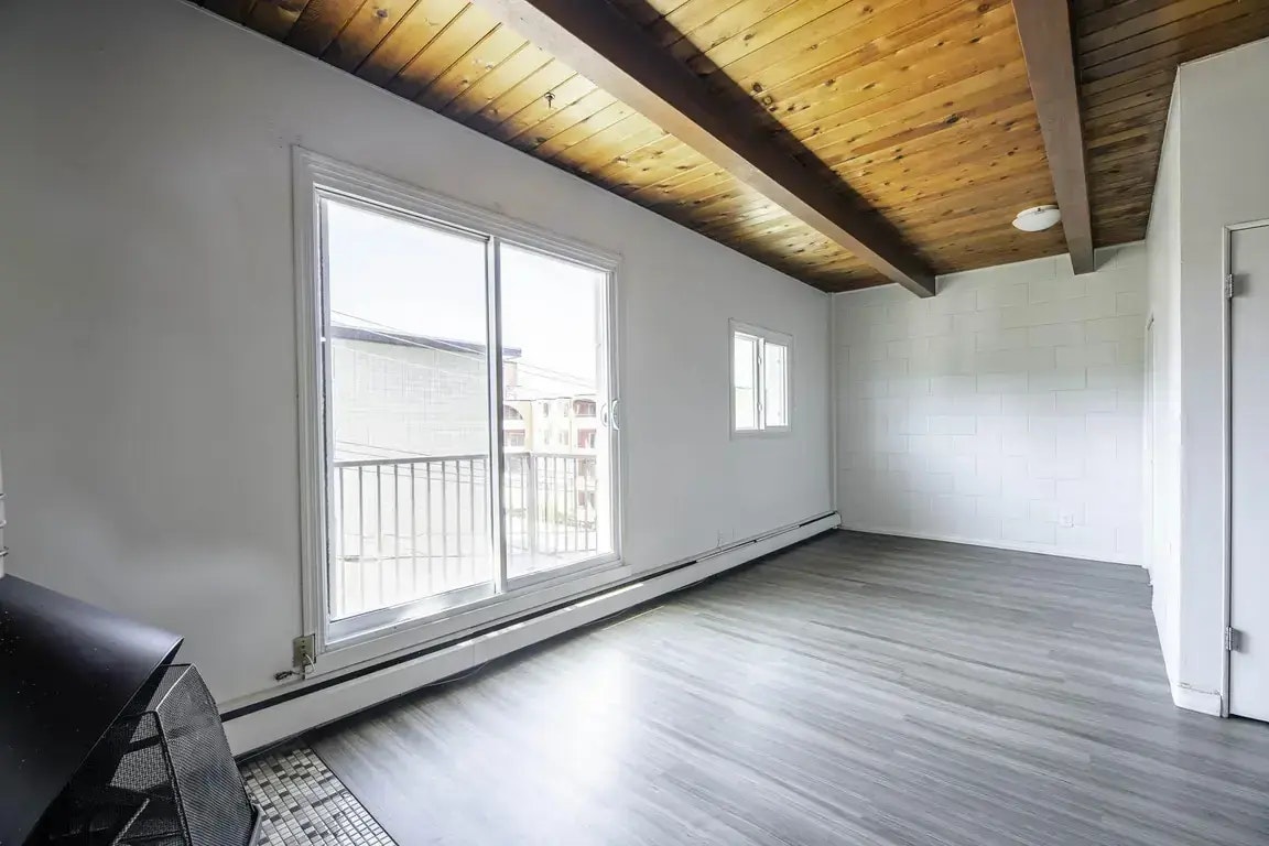 101-2241 14 Street SW, Calgary, AB, T2T 3T3 - 8
