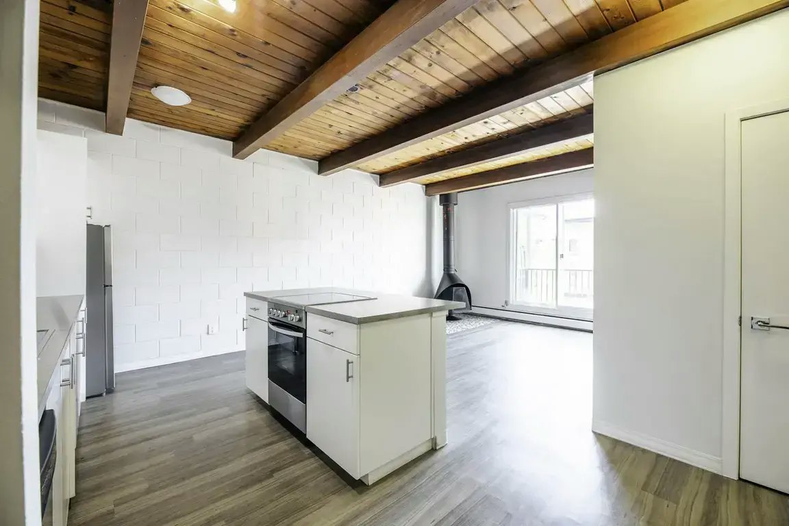 304-2241 14 Street SW, Calgary, AB, T2T 3T3 - 10