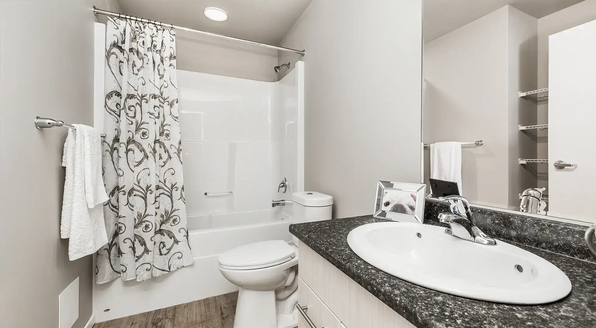2625 Meadows Parkway, Saskatoon, SK, S7V 0Y6 - 8
