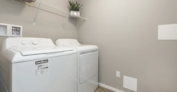 2625 Meadows Parkway, Saskatoon, SK, S7V 0Y6 - 9